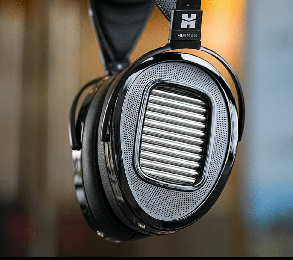 Arya Unveiled oval ear cups